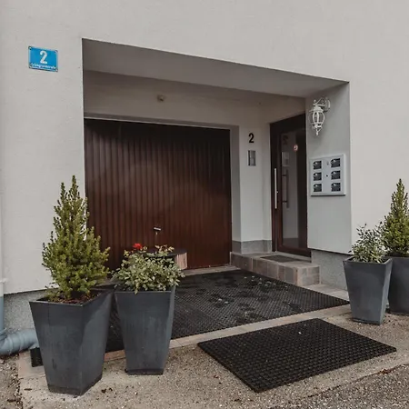 Appartement Rudis Appartements-4 By Interhome